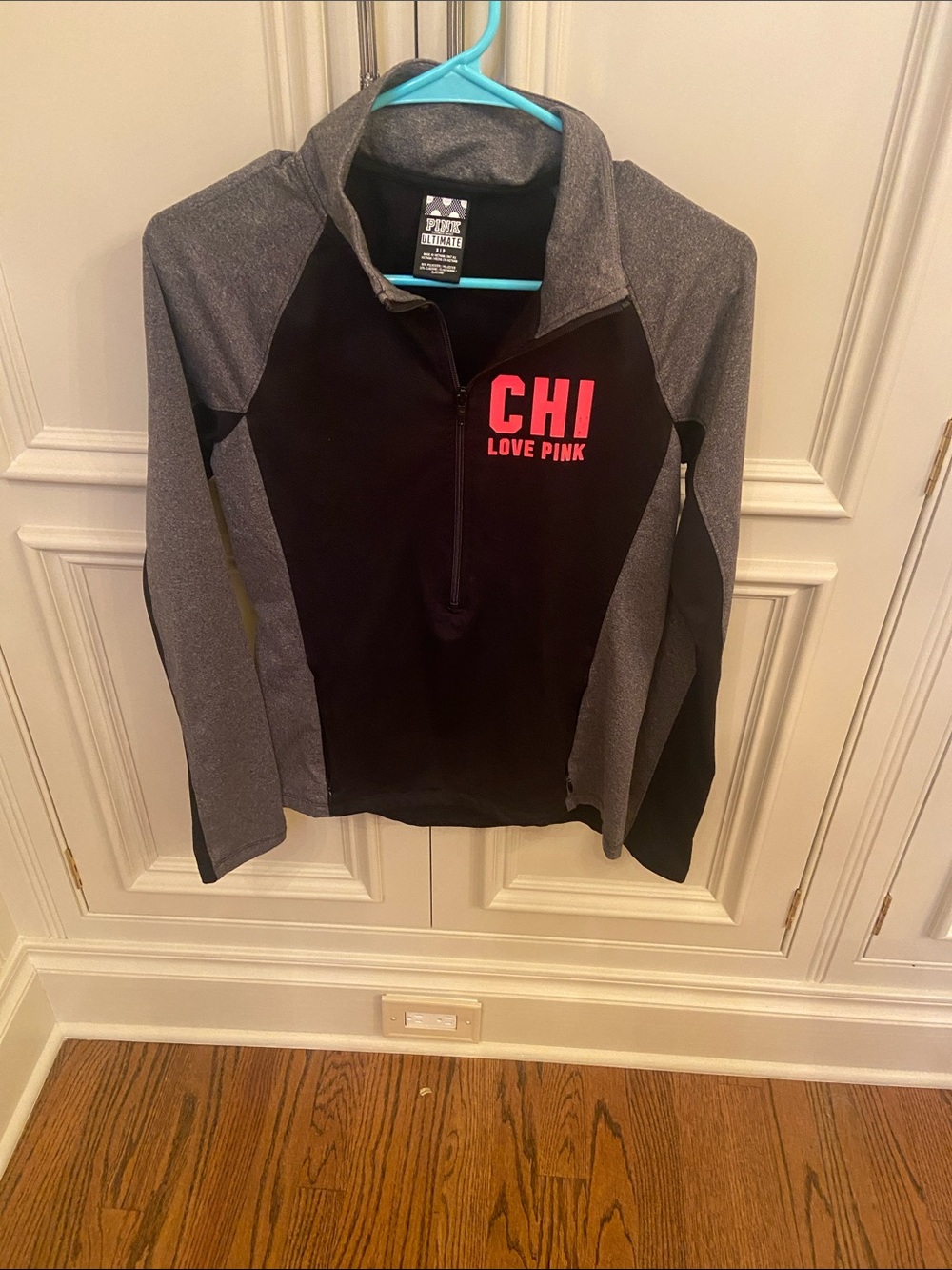 PINK Victoria's Secret Black & Heather Gray Half-Zip with Pink Chest Logo